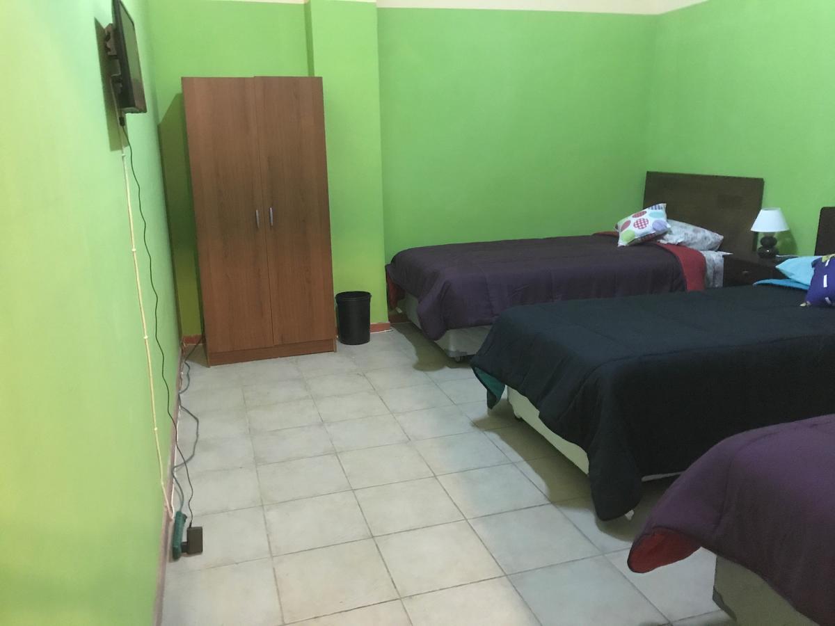 Hostal Tricontinental Valparaíso Buitenkant foto